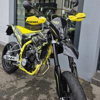 PROMO MOTARD SWM SM 125 R 2025