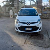 RENAULT TWINGO 1.2 Live 75 cv - (A8)