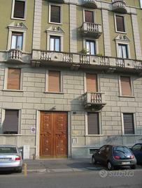 Bilocale ristrutturato in stabile d'epoca