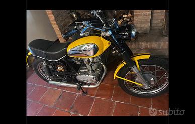 Ducati Scrambler 450     Anno  1972 “targa oro”
