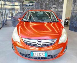 OPEL Corsa 1.2 5 porte Cosmo