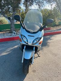 Piaggio X9