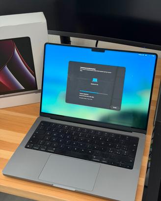 Apple Macbook Pro 14” M2 Max 1TB 32GB RAM Usato