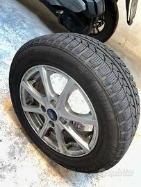 4 Cerchi in lega + Gomme Invernali MOMO 195/60 r15
