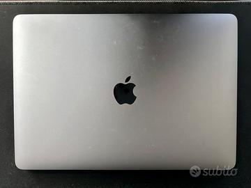 Apple MacBook Pro 13” Retina