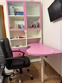 Scrivania con libreria vetrinata e cassetti !!!