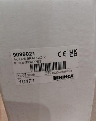 Braccio oscillante x porta box beninca'