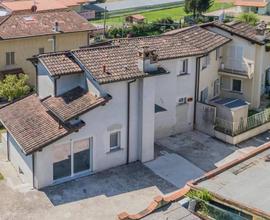 Nuova villa in una tranquilla zona residenziale