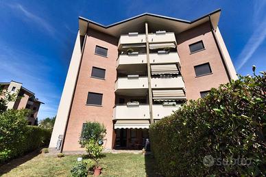 Appartamento di 88 m² con 3 locali e box auto a So