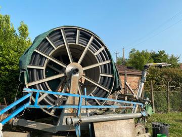 Irrigatore semovente rotolone