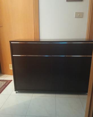 credenza per ingresso o camera da letto 