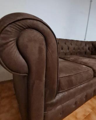 divano  chesterfield