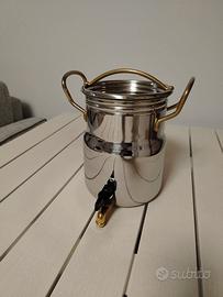 Contenitore per olio