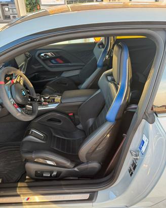 Bmw M2  2023 tetto carbonio sedili carbonio track.