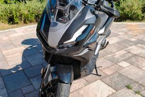 Honda adv 350 special edition