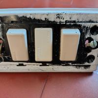 Invertitori bTicino serie Magic