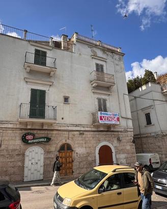 Appartamento storico in centro a Corato