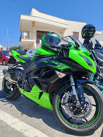Kawasaki ZX-6R 2011 | - 18.000km | Pari al Nuovo