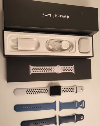 APPLE WATCH SPORT NIKE SERIE 4 GPS 44mm DA NEGOZIO