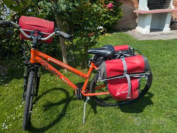 Bici da trekking / città Blubike Trip