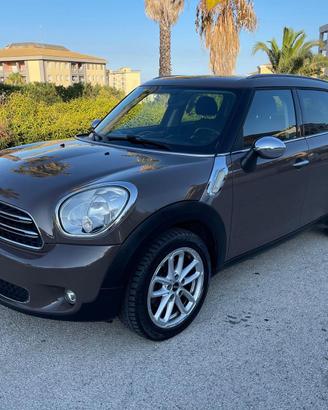 MINI Countryman 2.0 D Cooper (R60)