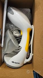 Ferro da stiro verticale ARIETE