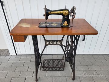 Macchina da cucire SINGER 1920