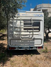 Vendi camper mansardato