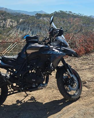 Moto Trk 502x anno 2025