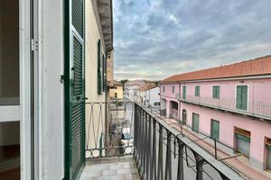 4 LOCALI A MILLESIMO