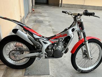 Moto da trial motore rifatto rev3