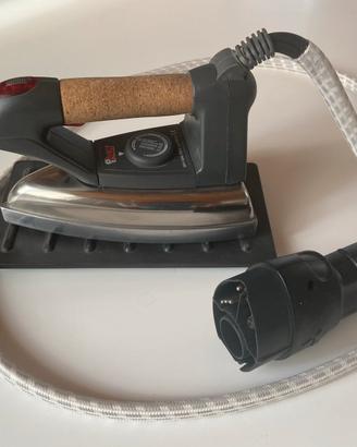 Ferro da stiro per vaporetto lecoaspira polti