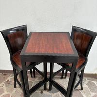 Tavolino Giapponese con due sedie
