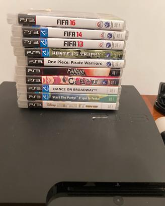Ps3 slim 320 gb+3 controller+ 10 giochi