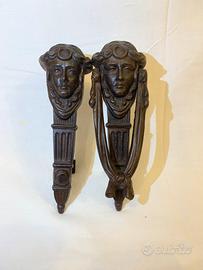 Maniglie antiche a battente