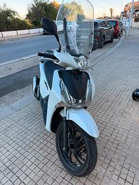 Sh 150 bianco