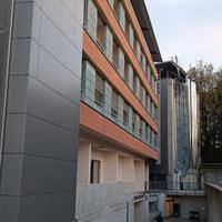 Serramenti posatore facciata
