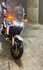Honda Africa Twin 2025 L3 ES manuale