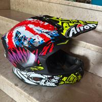Casco Airoh HELMET