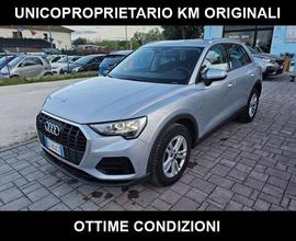 AUDI Q3 35 TDI quattro S tronic Business