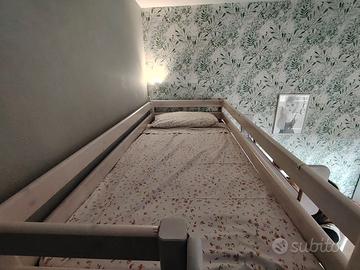 letto sopraelevato marca Flexa