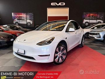 Tesla Model Y 75 kWh Dual Motor Long Range 4W...