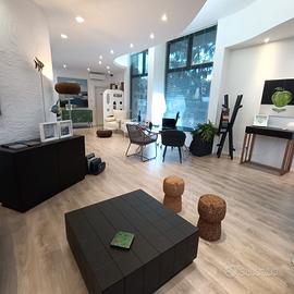 Corner permanente o Temporary Showroom