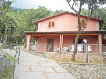 Villetta vista mare Maratea immersa nella natura