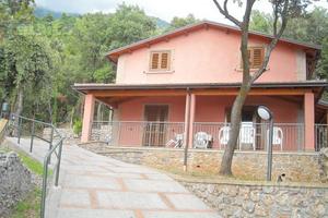 Villetta vista mare Maratea immersa nella natura