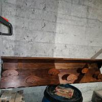 Appendi abiti in legno massiccio