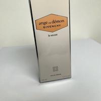 
Givenchy Ange ou Demon le secret eau de Parfum 