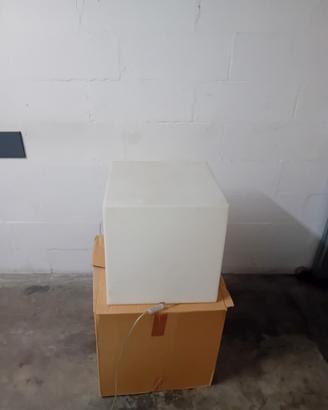 LAMPADA DA TERRA CUBO