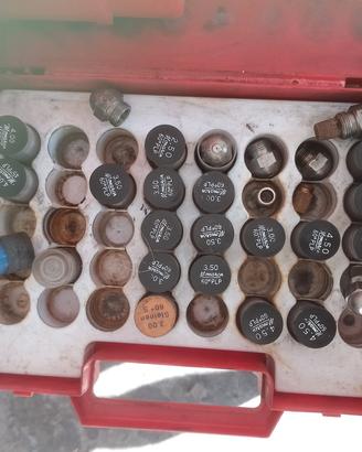 lotto ugelli bruciatore  Danfoss/ monarca/stainen