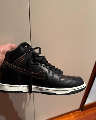 Scarpe Nike dunk high edizione limitate in pelle